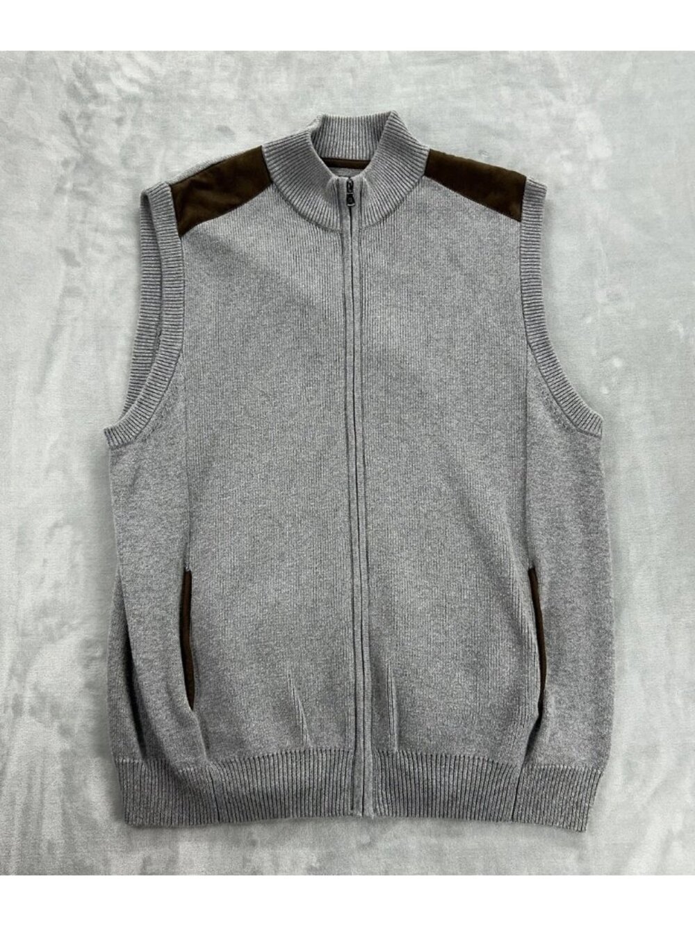 CHAPS‎ Sweater Vest Mens XL Gray Suede Trim Full Zip Sleeveless